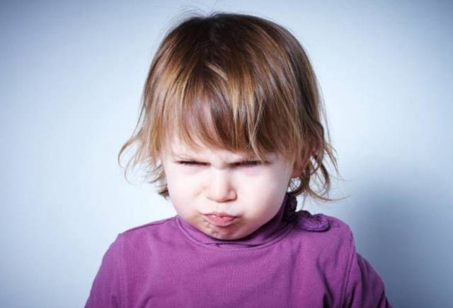 Ребёнок не говорит в 3 года: выявляем главную причину ЗРР