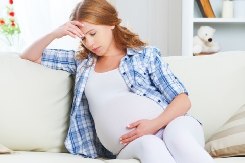 Пищевое отравление при беременности: риски состояния, меры