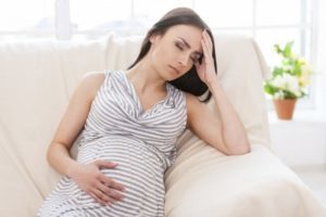 Пищевое отравление при беременности: риски состояния, меры