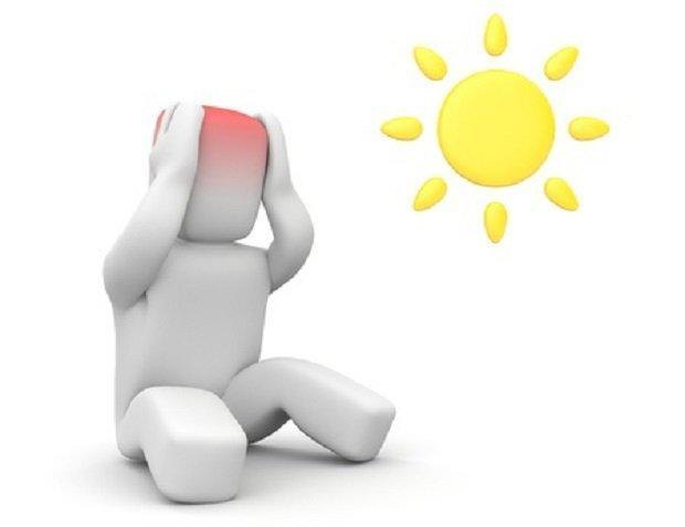 Первая помощь при солнечном ударе: первые симптомы и способы защиты