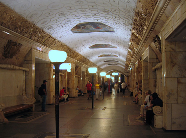 Узнайте 10 интересных фактов о Московском метрополитене